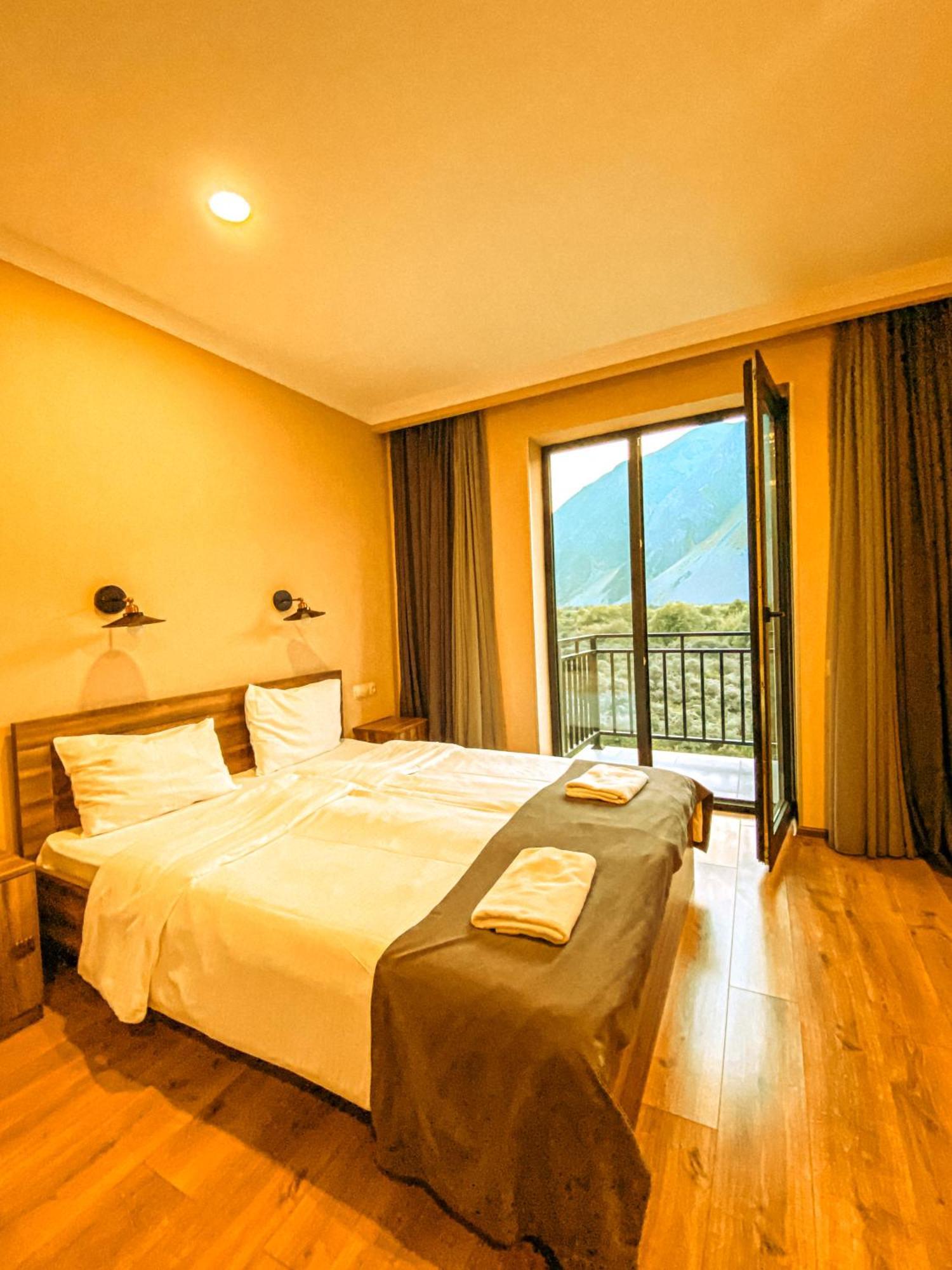 Hotel Gold Kazbegi Exterior foto