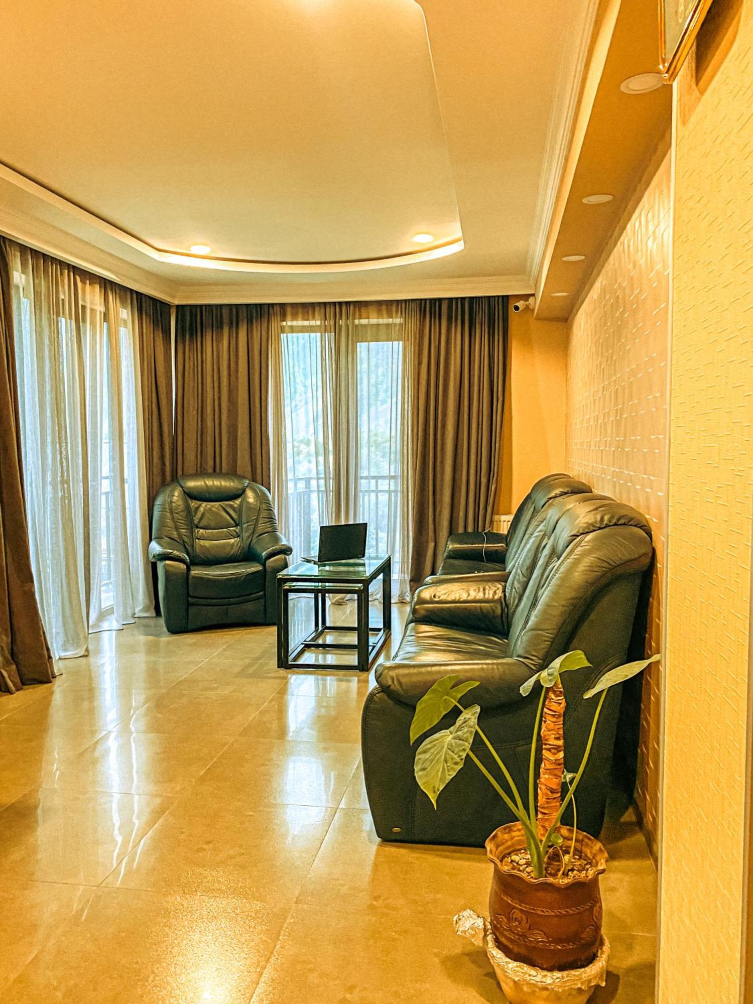 Hotel Gold Kazbegi Exterior foto